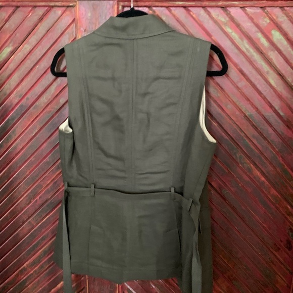 Banana Republic military vest - Picture 2 of 4